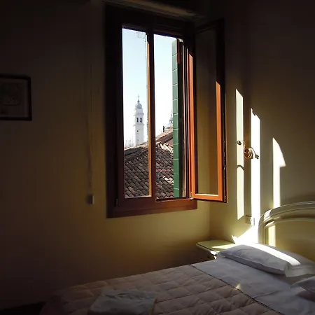Szálloda Casa Linger Velence