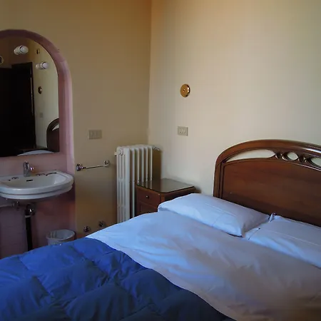 Casa Linger Hotell