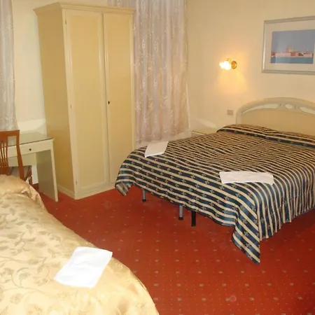 Hotell Casa Linger *