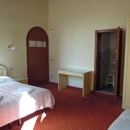 Casa Linger Hotell