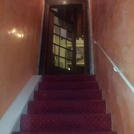 Отель Casa Linger *