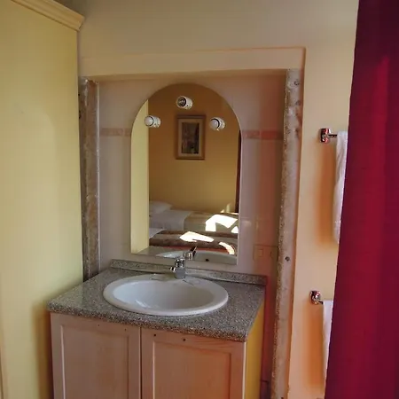 Casa Linger Отель *