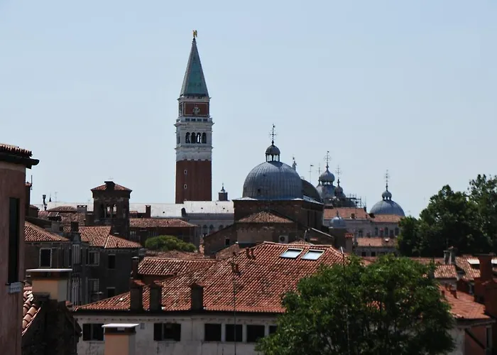 Casa Linger Ξενοδοχείο *