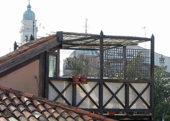 Casa Linger Ξενοδοχείο *