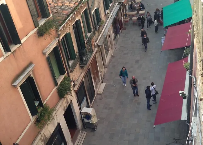 Casa Linger Ξενοδοχείο *