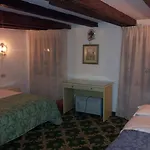 Hotell Casa Linger *