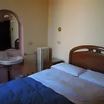 Casa Linger Hotell